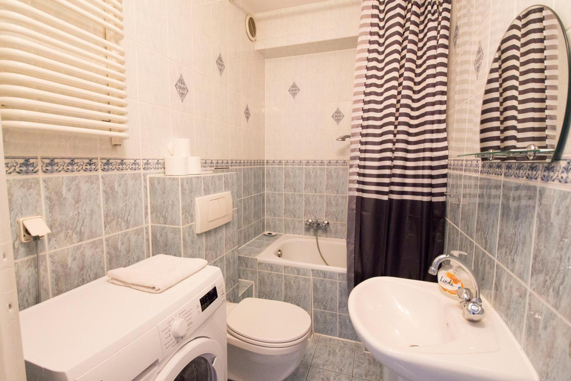 Appartamento Happyestate Ul Biskupia Old Town Breslavia Esterno foto